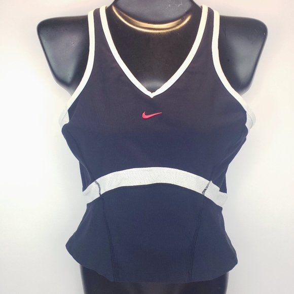 Nike Tops - Nike Dri-Fit Tank Top Size M Black Shelf Bra